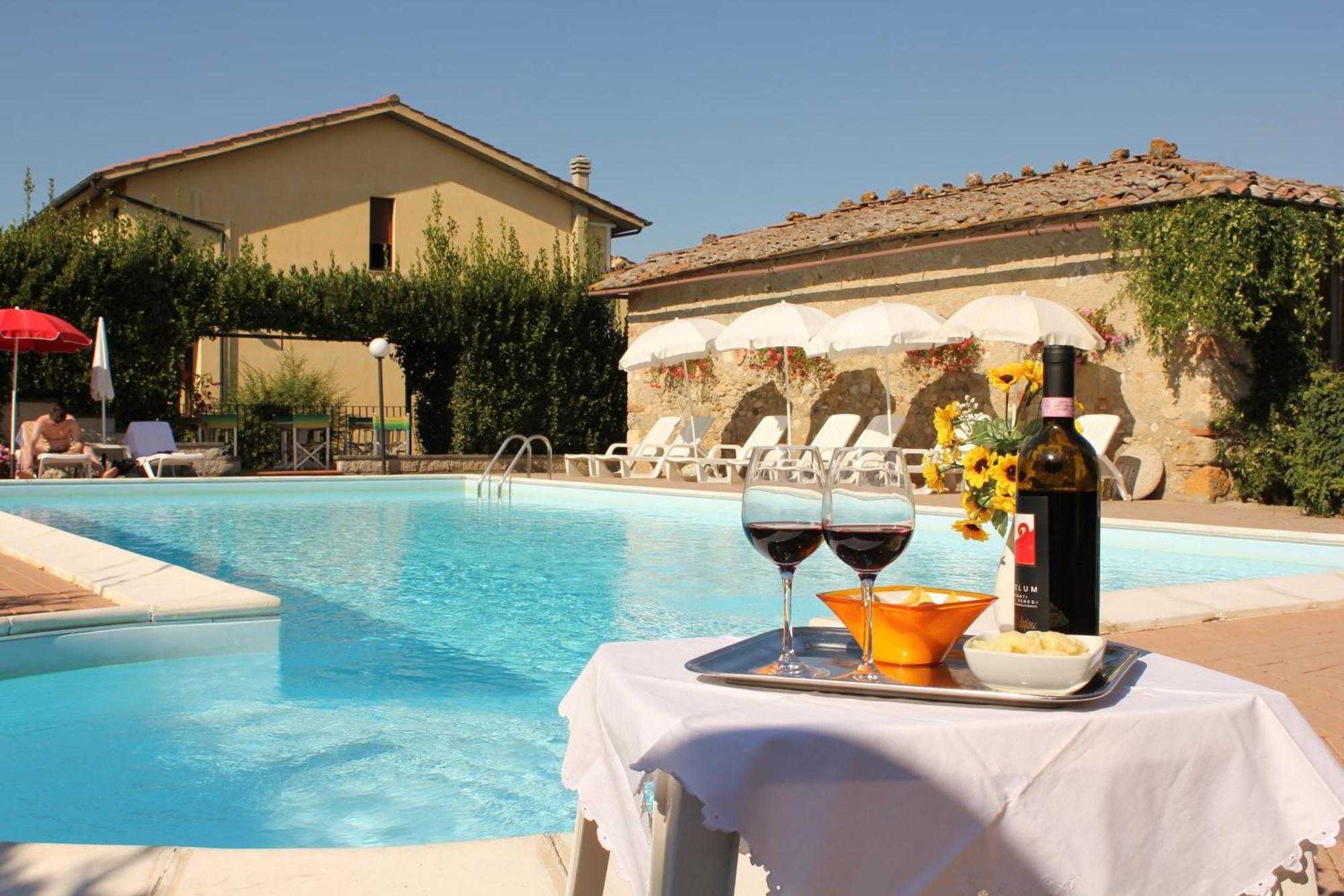 Le Volpaie Hotel San Gimignano Bagian luar foto