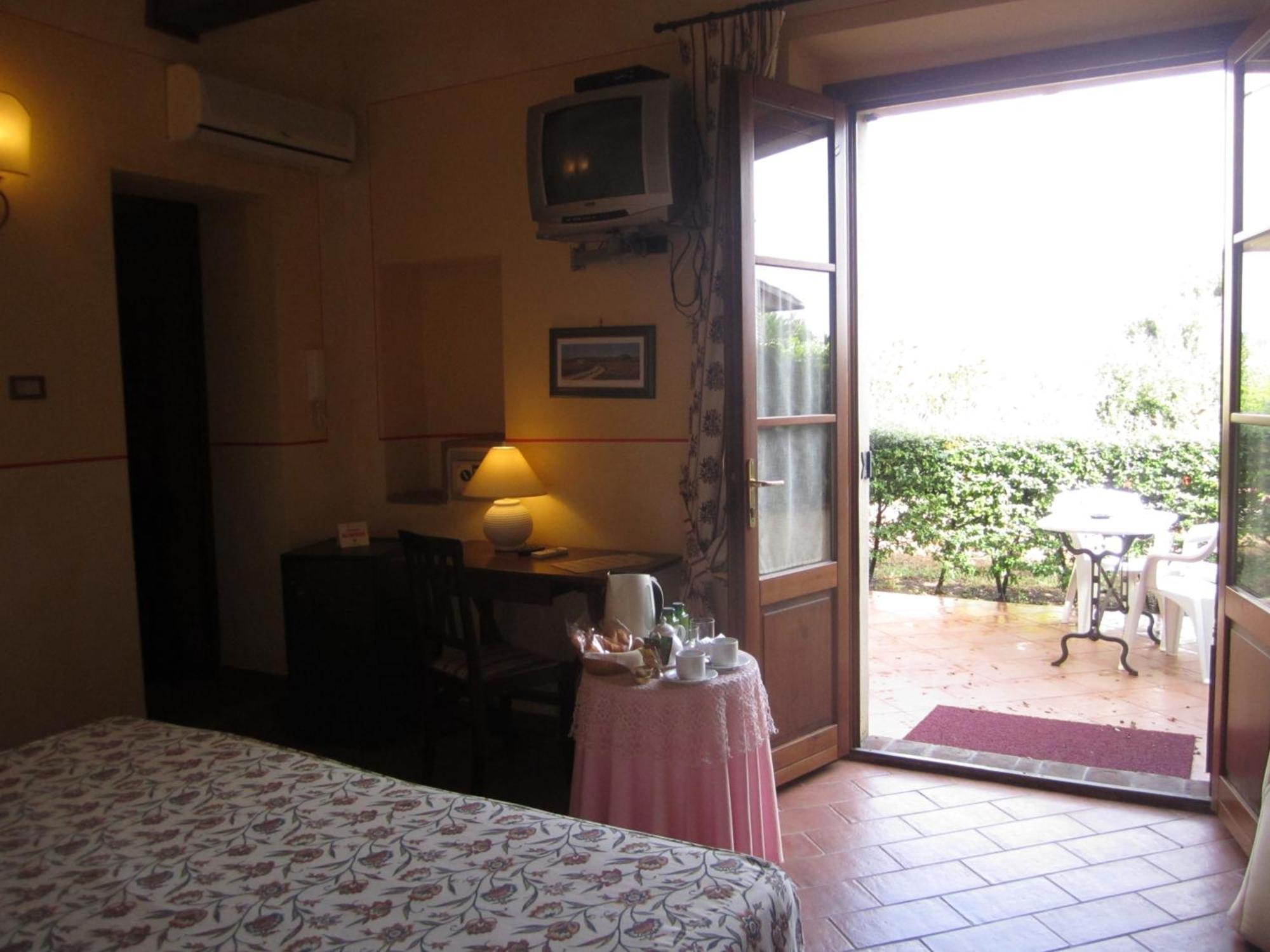 Le Volpaie Hotel San Gimignano Ruang foto
