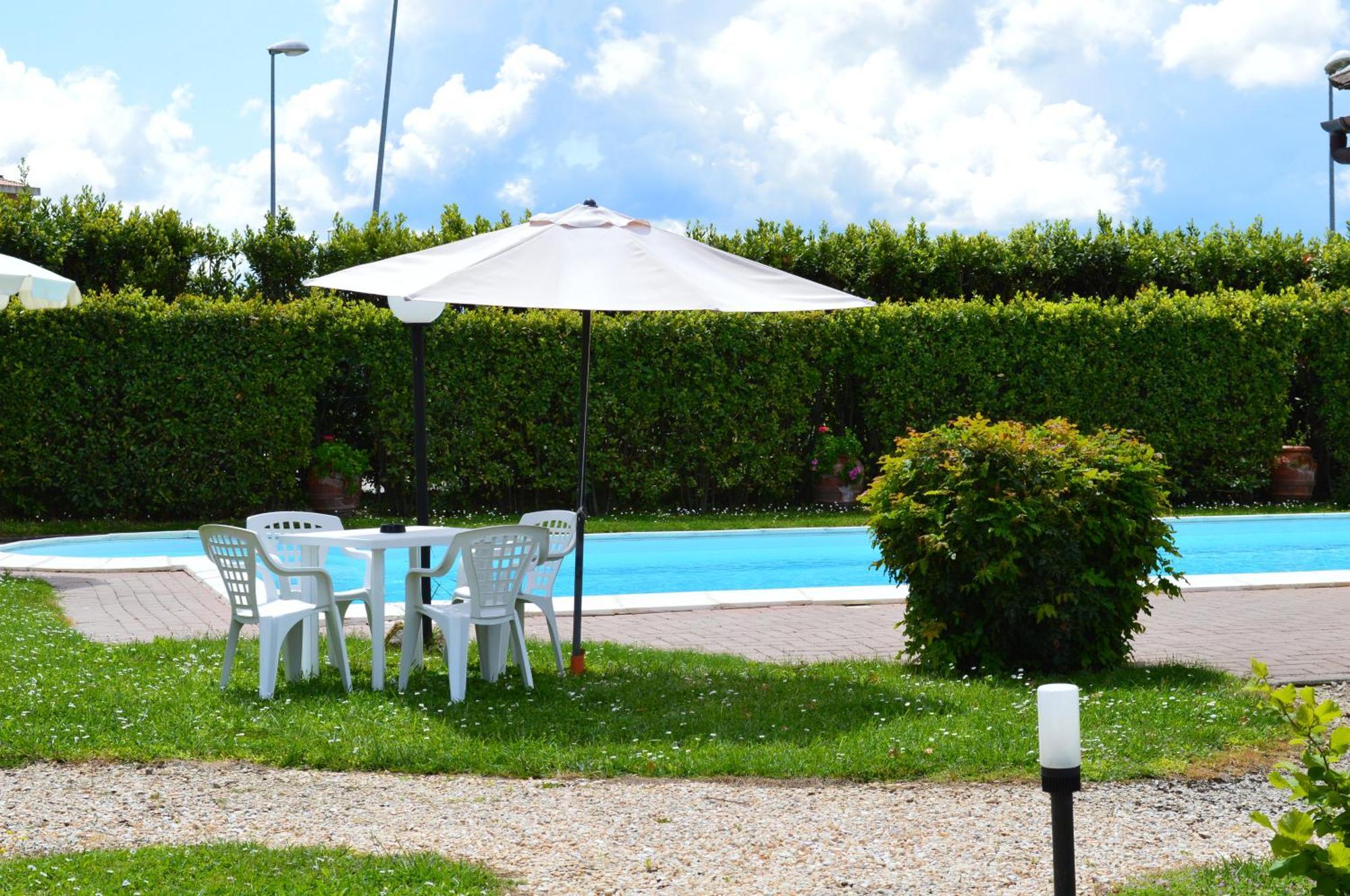 Le Volpaie Hotel San Gimignano Bagian luar foto