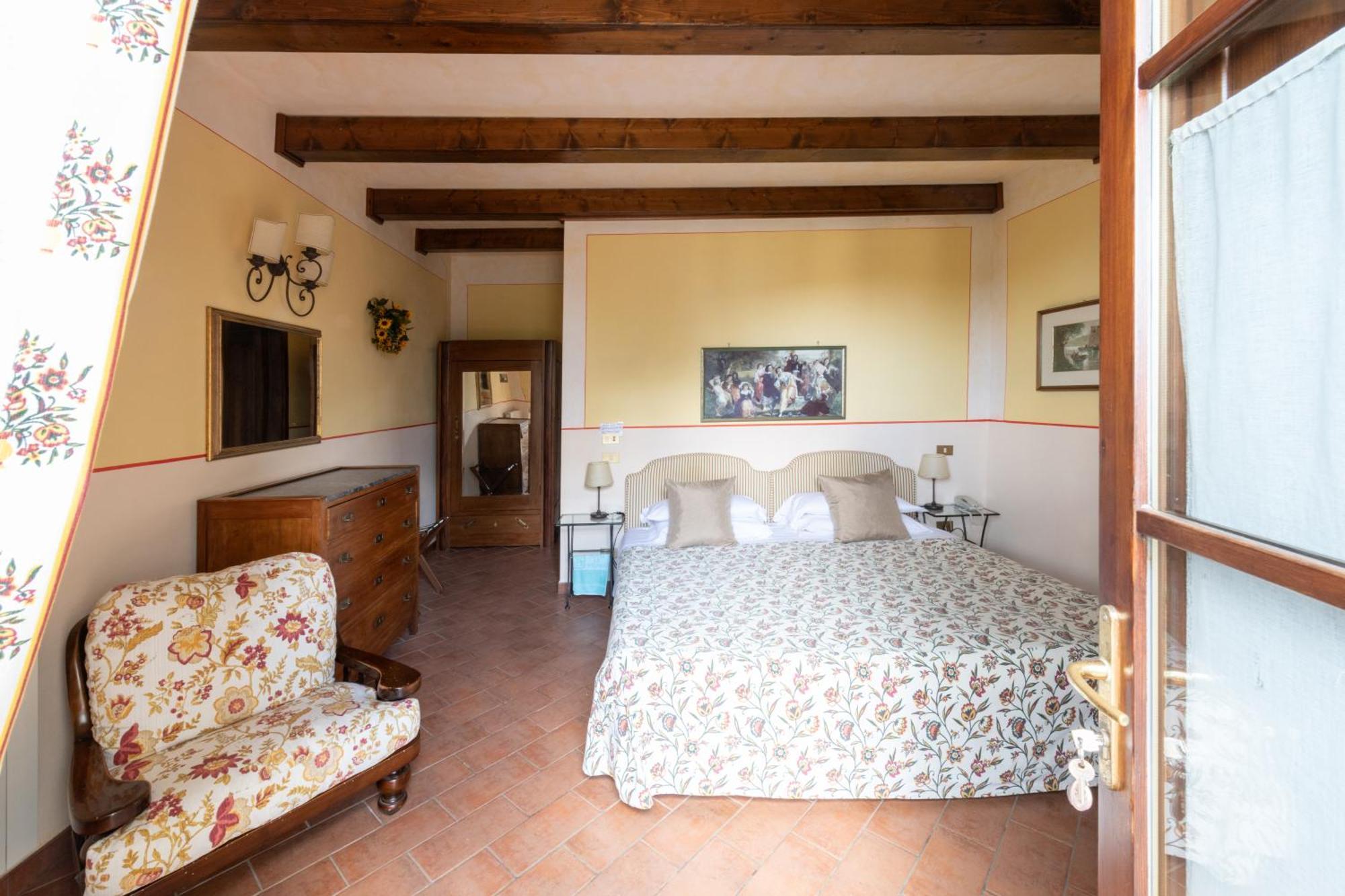 Le Volpaie Hotel San Gimignano Bagian luar foto