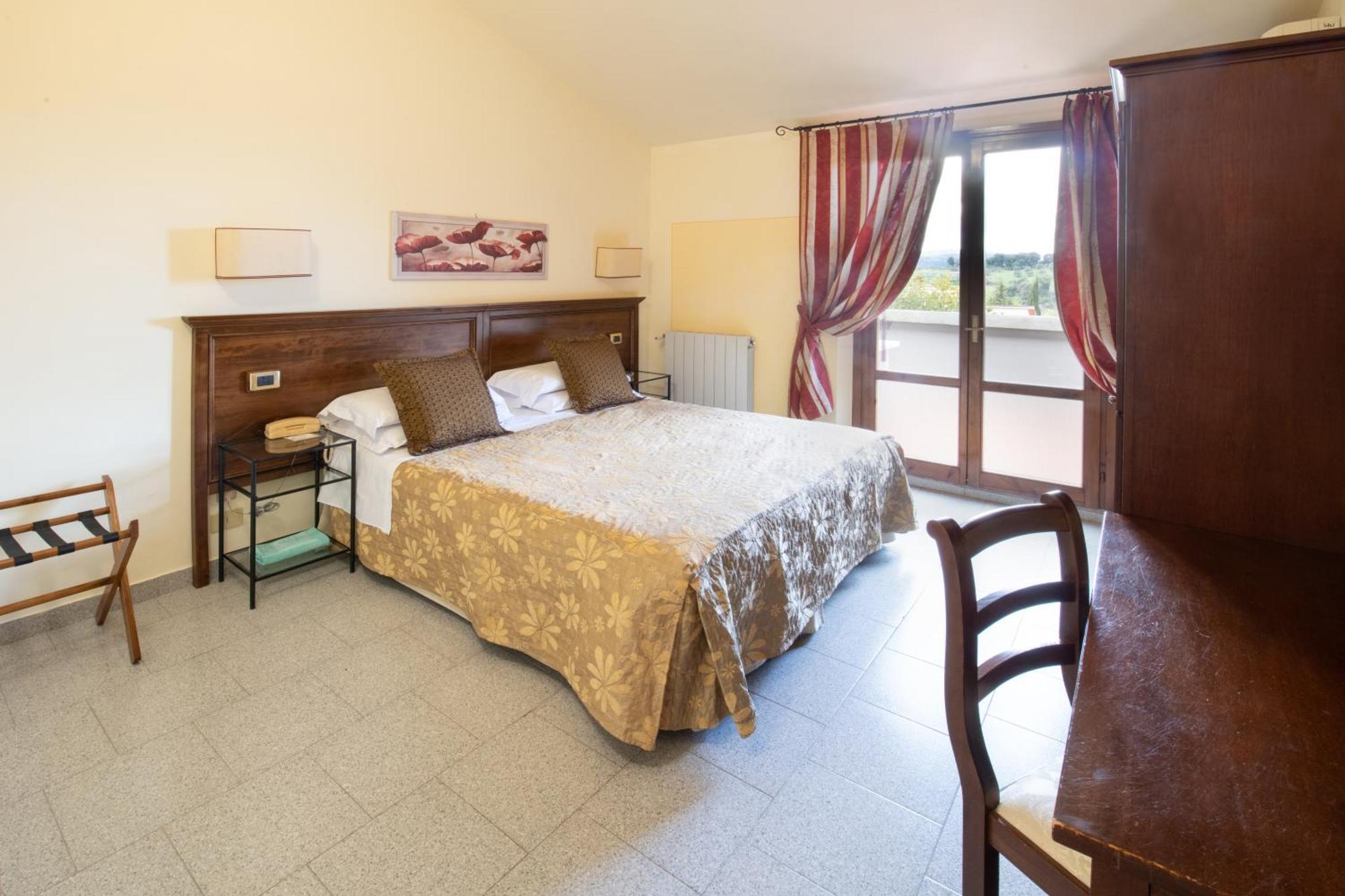 Le Volpaie Hotel San Gimignano Bagian luar foto